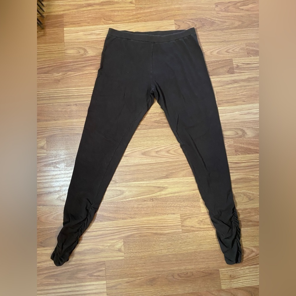 Moda International Rippled Brown Leggings! - Picture 2 of 4